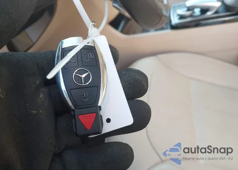 2017 Mercedes-Benz Gls 450 4Matic z USA, uszkodzony, nr VIN 4JGDF6EE3HA808562